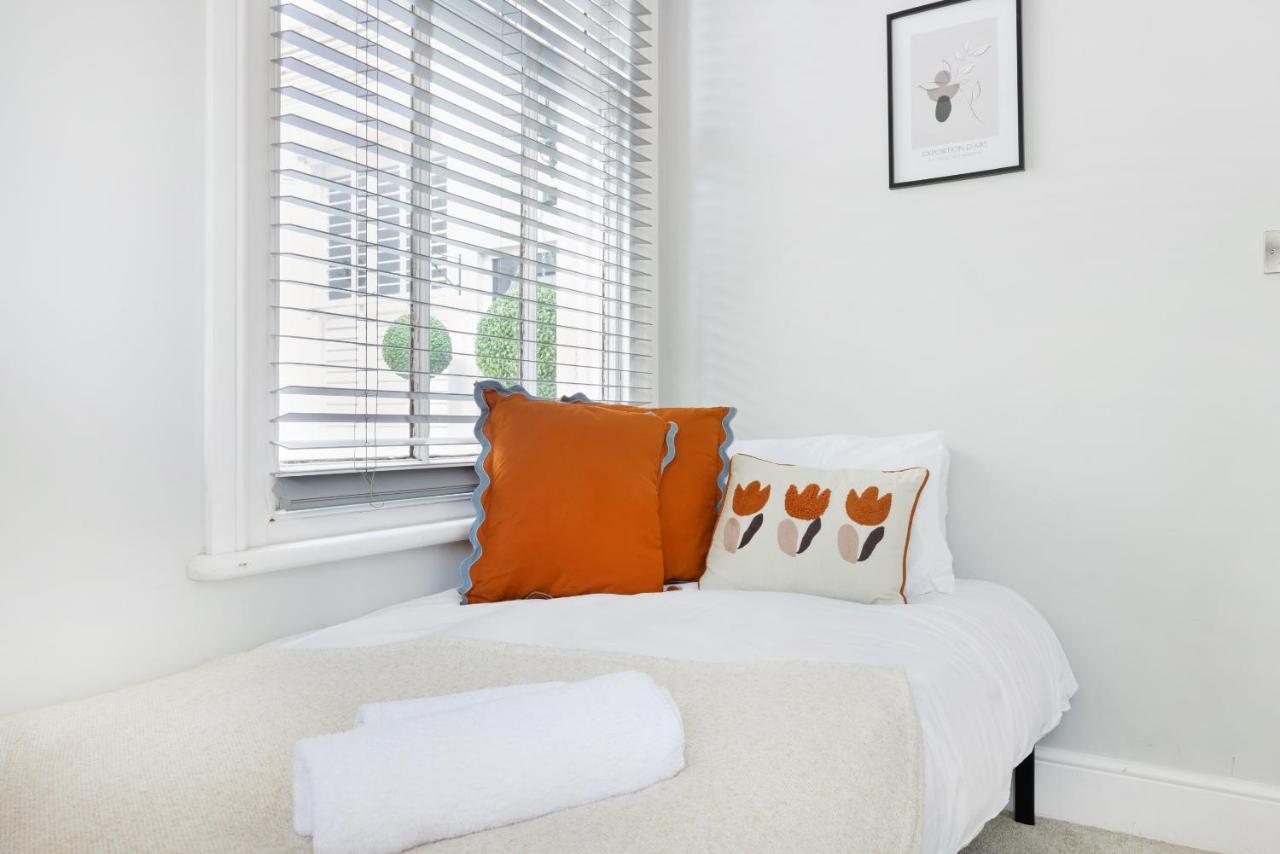 Spacious 2 Bedroom Apartment In Park Estate Nottingham Eksteriør billede