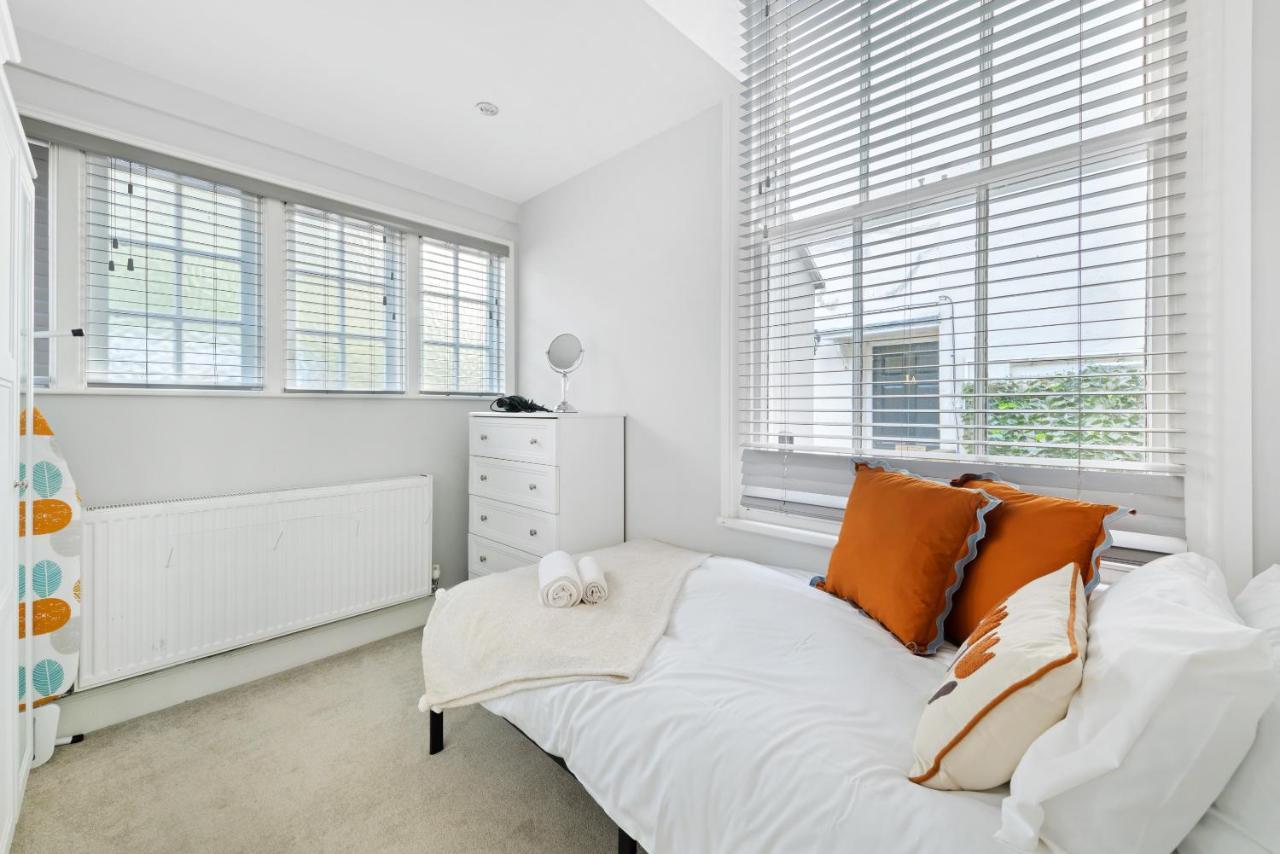 Spacious 2 Bedroom Apartment In Park Estate Nottingham Eksteriør billede